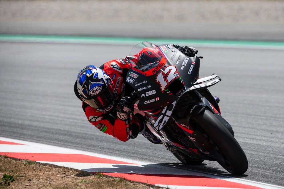 Hasil Pemanasan MotoGP Catalunya: Maverick Vinales Ungguli Duet Gresini Hasil Pemanasan MotoGP Catalunya: Maverick Vinales Ungguli Duet Gresini