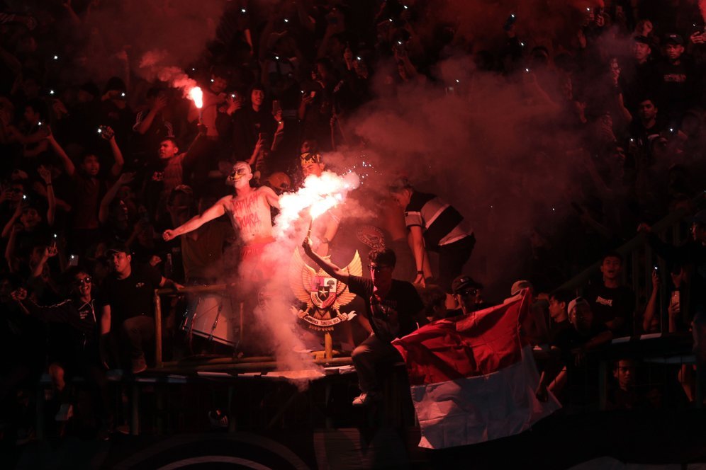 Aksi Ultras Garuda Keren! 3 Momen Penting di Laga Vietnam 0-0 Timnas Indonesia