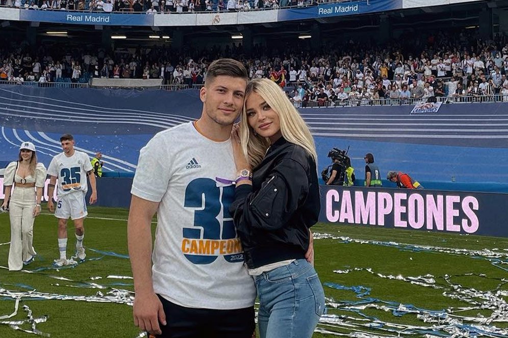 WAGs Baru Fiorentina dan Serie A: Sofija Milosevic, si Pirang Pujaan Hatinya Luka Jovic