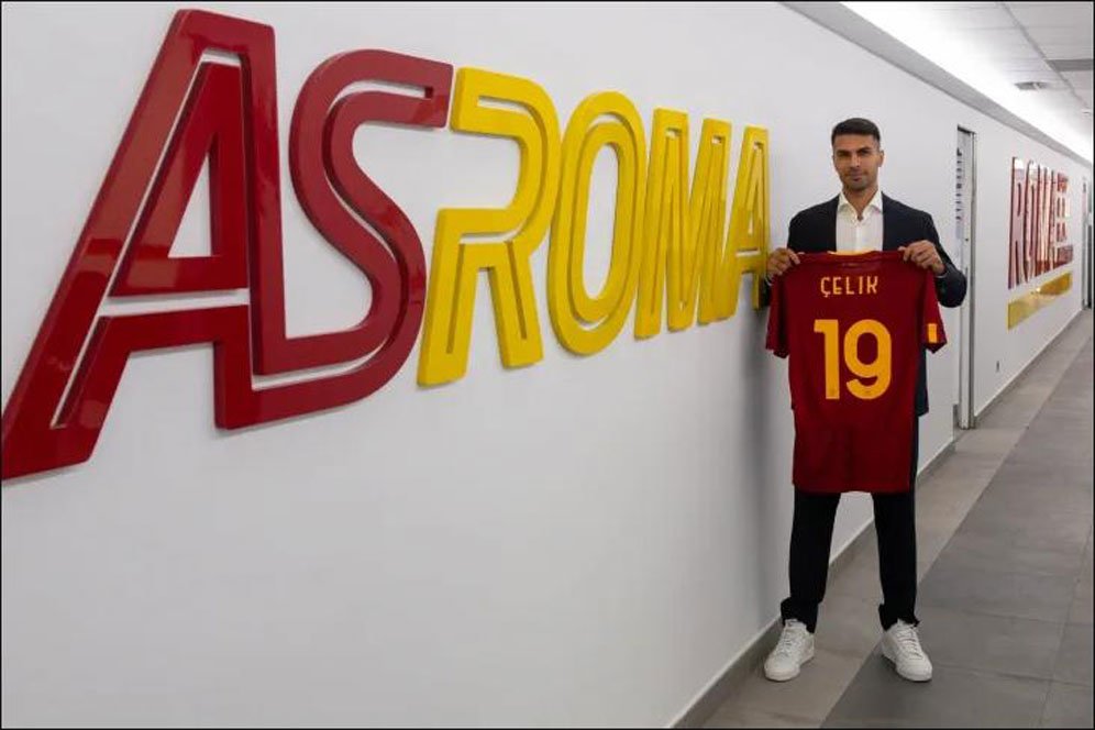 Resmi! Zeki Celik Gabung Jadi Serdadu Jose Mourinho di AS Roma Resmi! Zeki Celik Gabung Jadi Serdadu Jose Mourinho di AS Roma