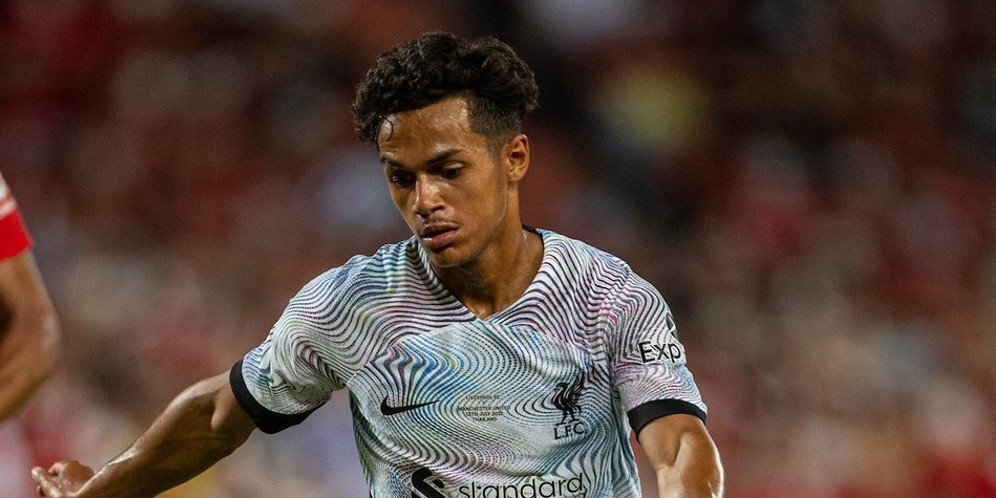 Bukan Coutinho, Fabio Carvalho Disebut Sebagai Penerus Pemain Liverpool yang Satu Ini