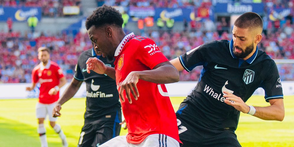 Hasil Pramusim: Fred Kartu Merah, MU Takluk dari Atletico