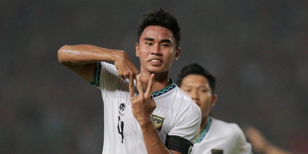 Peminat bengang sepak mula final Piala AFC jam 7 malam