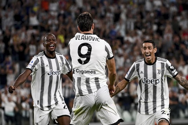 Para pemain Juventus merayakan golnya ke gawang Sassuolo dalam lanjutan Liga Italia 2022/2023 pekan ke-1, Selasa (16/8/2022) dini hari WIB.  (c) AP Photo