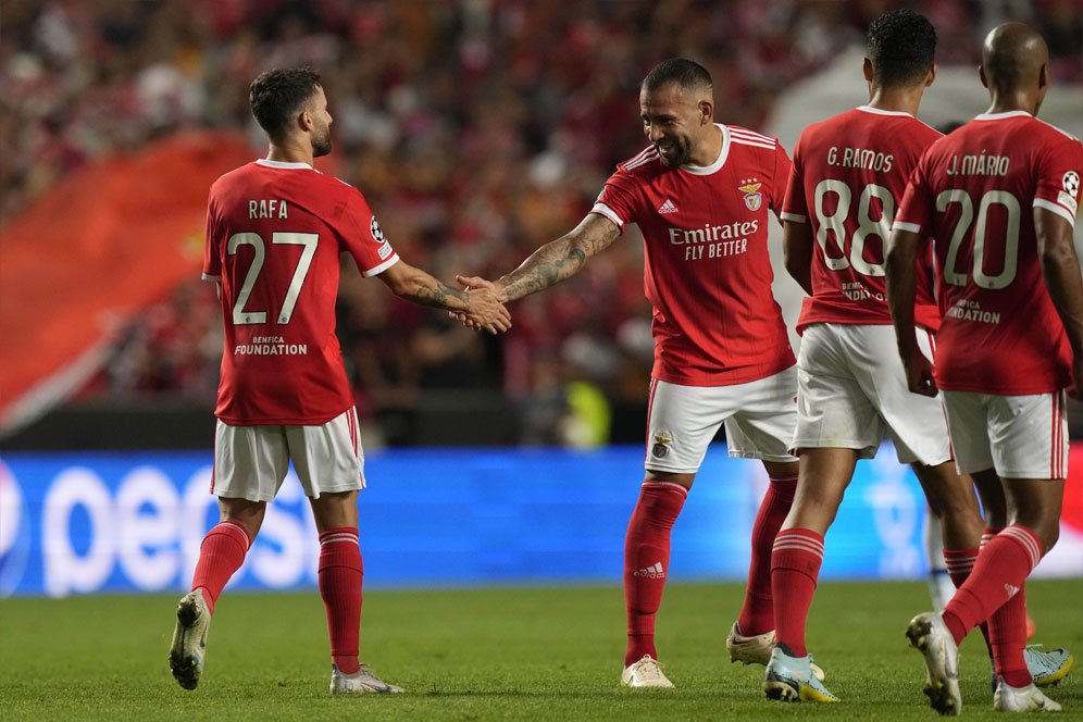 Saksikan Highlights Perjuangan Benfica Segel Satu Tiket Fase Grup Liga Champions, Menang Dominan Atas Dynamo Kiev Saksikan Highlights Perjuangan Benfica Segel Satu Tiket Fase Grup Liga Champions, Menang Dominan Atas Dynamo Kiev