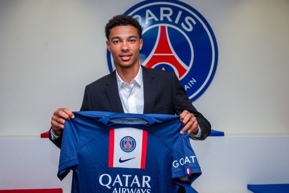 Berburu Striker, AC Milan Incar Hugo Ekitike Milik PSG Berburu Striker, AC Milan Incar Hugo Ekitike Milik PSG