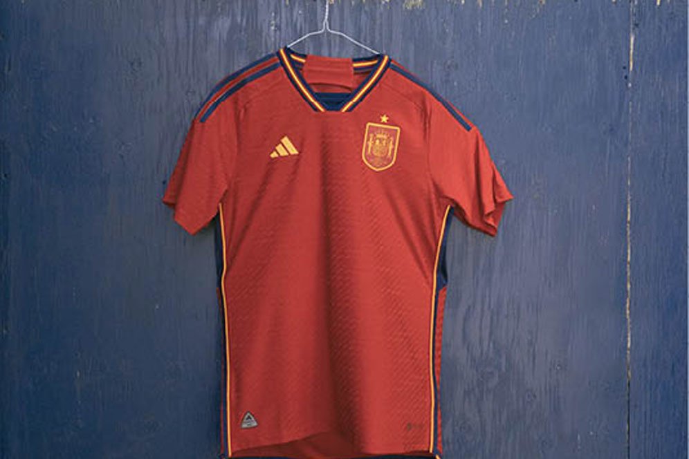 Perpaduan Konsep Lawas dan Kontemporer pada Jersei Terbaru Timnas Spanyol 2022/2023
