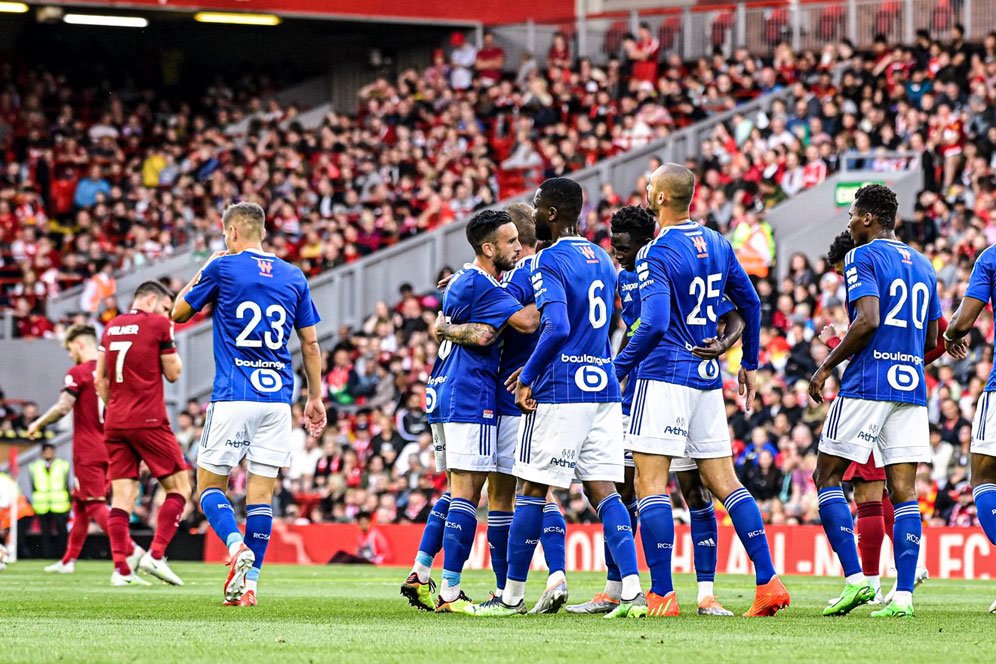 Liverpool Dipermalukan Strasbourg, Fans Rival Puas: Kalah dari Tim Petani, Ngakak Abis