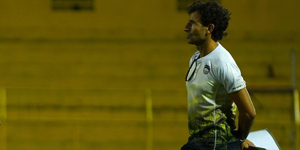 4 Catatan Buruk Persib Bandung di BRI Liga 1 2022/2023: Kebobolan 18 Gol, Tugas Luis Milla Berat!