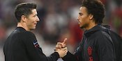 Momen Dingin Pemain Bayern Munchen saat Sambut Lewandowski