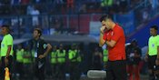 Dikalahkan Persebaya, Pelatih Arema FC Akui Siap Dipecat