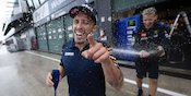Ditinggal Pensiun, Yamaha Gelar Pesta Kejutan untuk Andrea Dovizioso di Misano