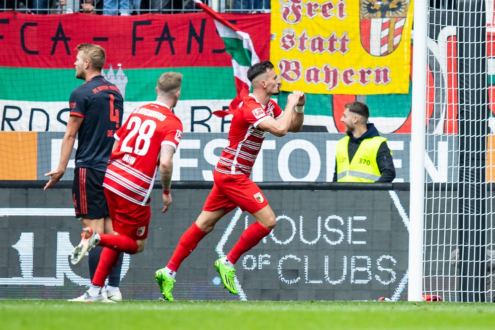 Usai Hajar Barcelona, Bayern Tak Berdaya di Markas Augsburg