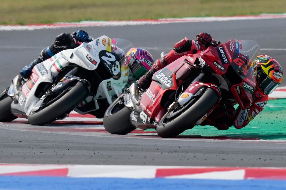 CEO Ducati Kritik Aksi Agresif Enea Bastianini pada Pecco Bagnaia di Misano CEO Ducati Kritik Aksi Agresif Enea Bastianini pada Pecco Bagnaia di Misano