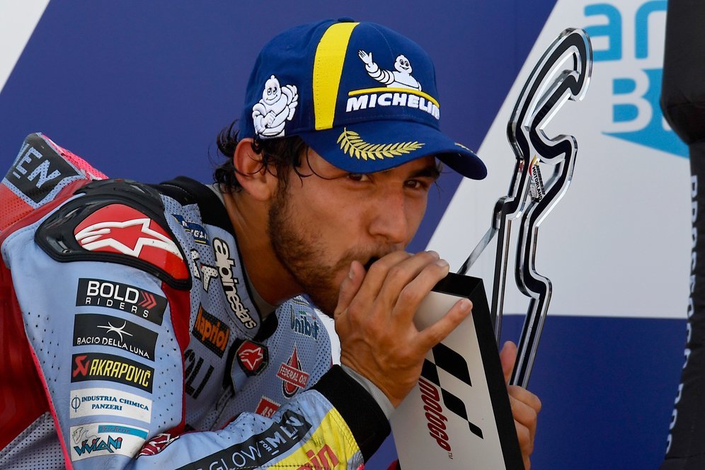Menang di Aragon, Enea Bastianini: Bukti Saya Tak Bantu Pecco Bagnaia Menang di Aragon, Enea Bastianini: Bukti Saya Tak Bantu Pecco Bagnaia
