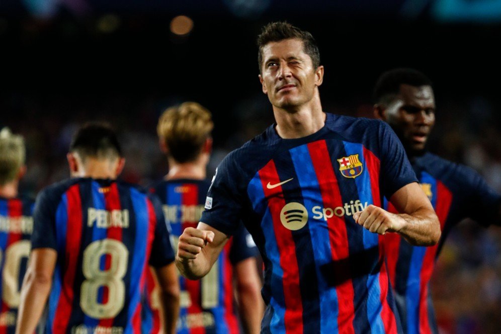 Rapor Pemain Barcelona Saat Hajar Viktoria Plzen: Lewandowski Top Markotop, Dembele Joss!