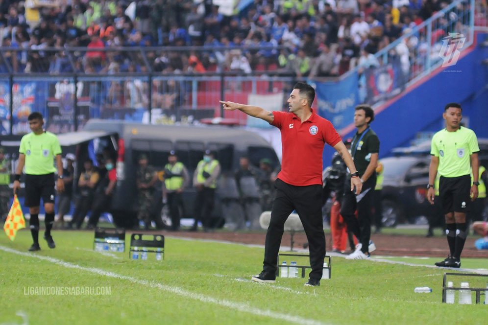 Arema FC Dikalahkan PSIS Semarang, Javier Roca Berlapang Dada