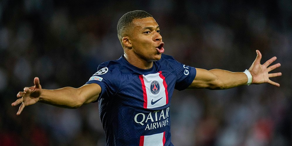 kylian-mbappe-menolak-foto-bareng-timnas-prancis-kontroversi-baru-bola-net