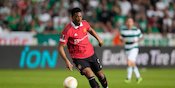 Latihan di Carrington, Martial Labrak Pemain Muda Manchester United Latihan di Carrington, Martial Labrak Pemain Muda Manchester United