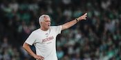 Dua Legenda AS Roma Minta Jose Mourinho Bertahan