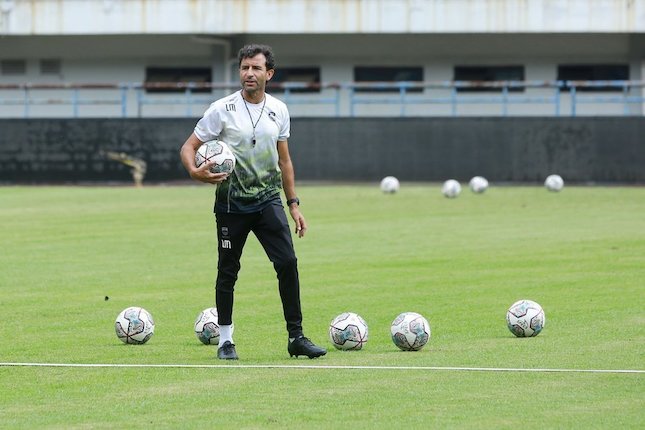 Luis Milla (Persib Bandung)