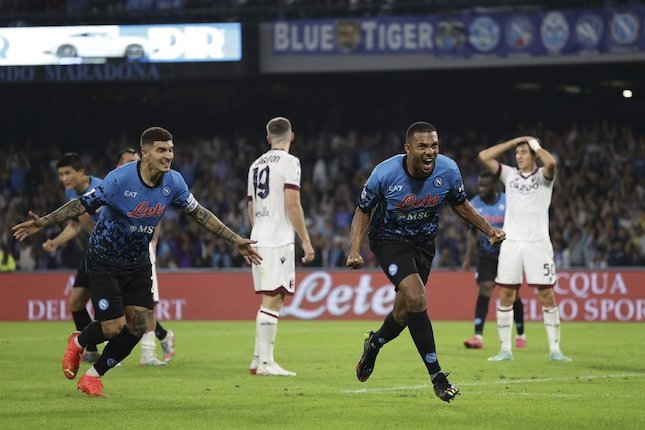 Hasil, Klasemen, Dan Top Skor Liga Italia: Napoli Kokoh Di Puncak ...