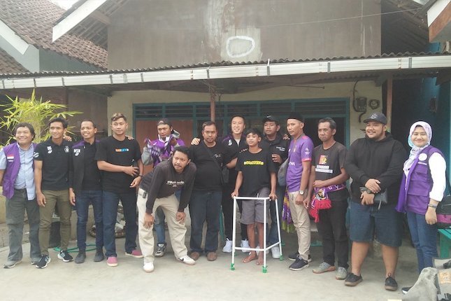 Rombongan Persik Kediri Kunjungi Korban Tragedi Kanjuruhan Rombongan Persik Kediri Kunjungi Korban Tragedi Kanjuruhan