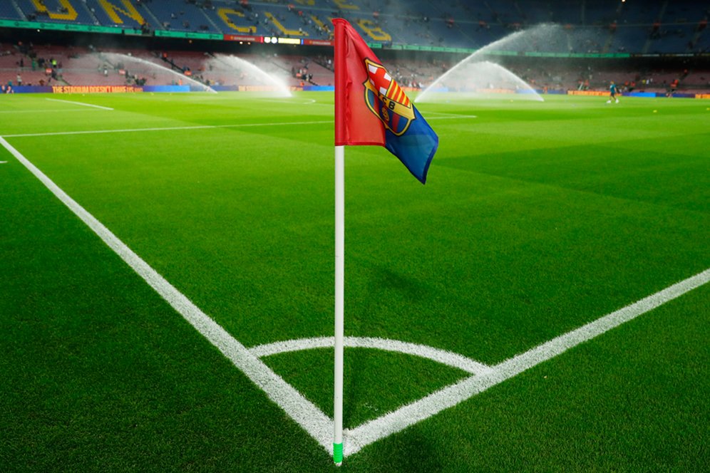 Dijual, Dijual! Barcelona Jual Rumput Camp Nou