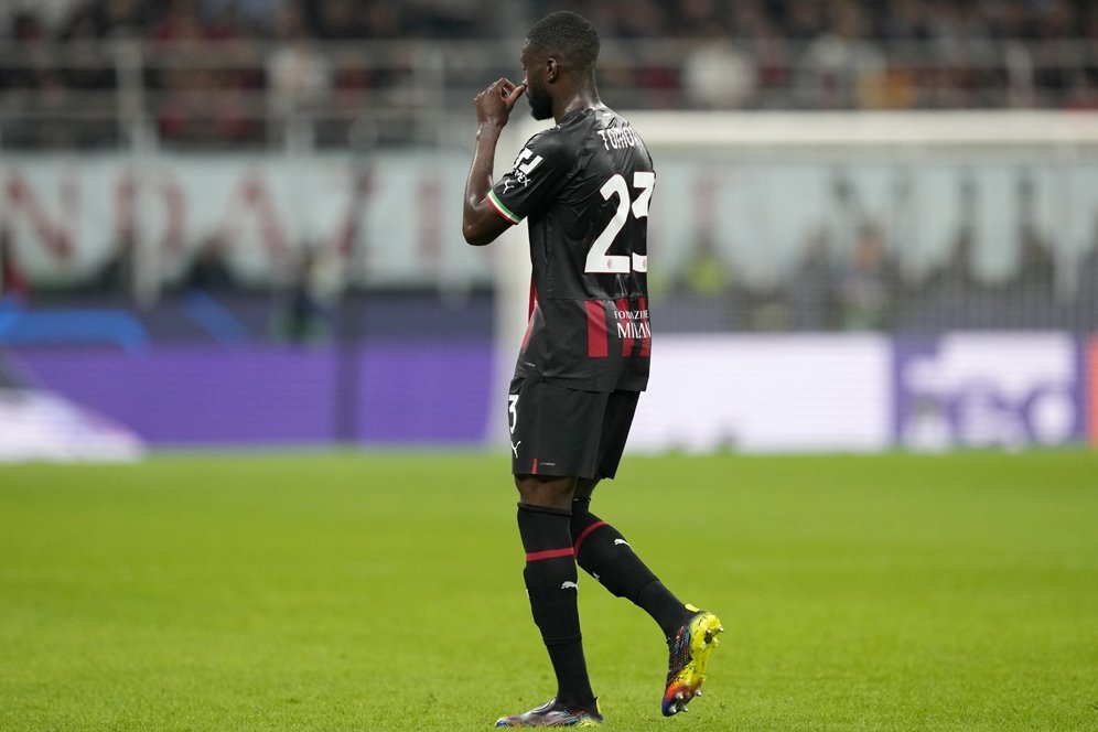 Kartu Merah Fikayo Tomori dan Milan Dihukum Penalti: Bagaimana Laws of The Game Mengaturnya? Kartu Merah Fikayo Tomori dan Milan Dihukum Penalti: Bagaimana Laws of The Game Mengaturnya?