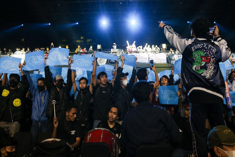 Seru! Ribuan Penonton Jadi Saksi Grand Final Free Fire Indonesia Masters 2022 Fall Seru! Ribuan Penonton Jadi Saksi Grand Final Free Fire Indonesia Masters 2022 Fall