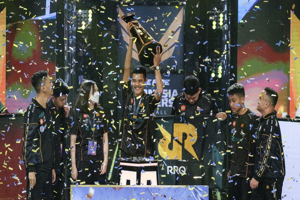 RRQ Kazu Sabet Gelar Juara Free Fire Indonesia Masters 2022 Fall