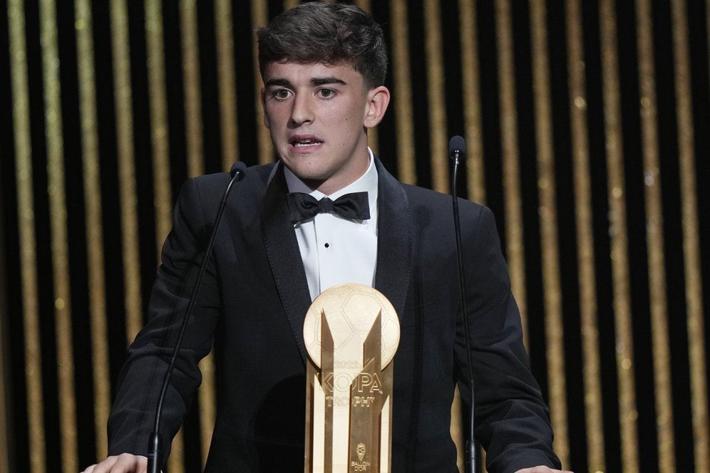 Komentar Miring untuk Gavi Usai Raih Kopa Trophy: Musiala Lebih Layak, Pemain Titipan Local Pride