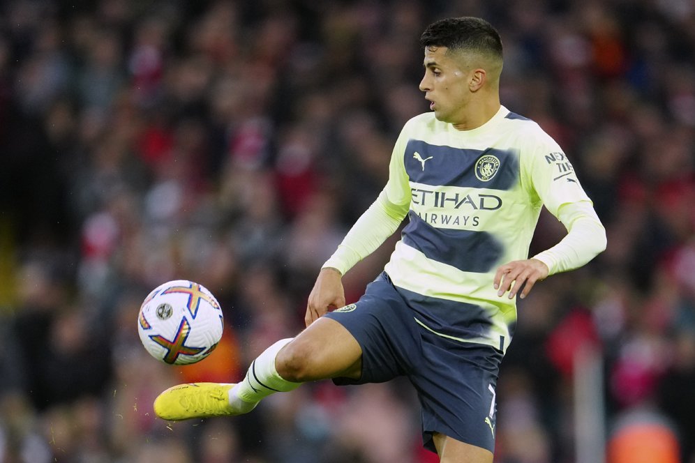 Joao Cancelo Bikin Eror, 4 Pemain Man City dengan Performa Terburuk Saat Dikalahkan Liverpool