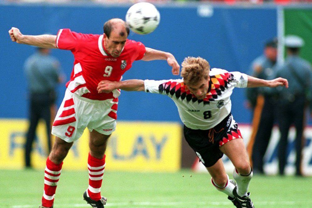 Mengenang Gol Yordan Letchkov yang Buat Jerman Menangis di Piala Dunia 1994 Mengenang Gol Yordan Letchkov yang Buat Jerman Menangis di Piala Dunia 1994