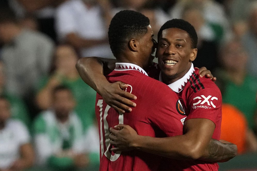 Tottenham vs Manchester United, Anthony Martial Bakal Starter?