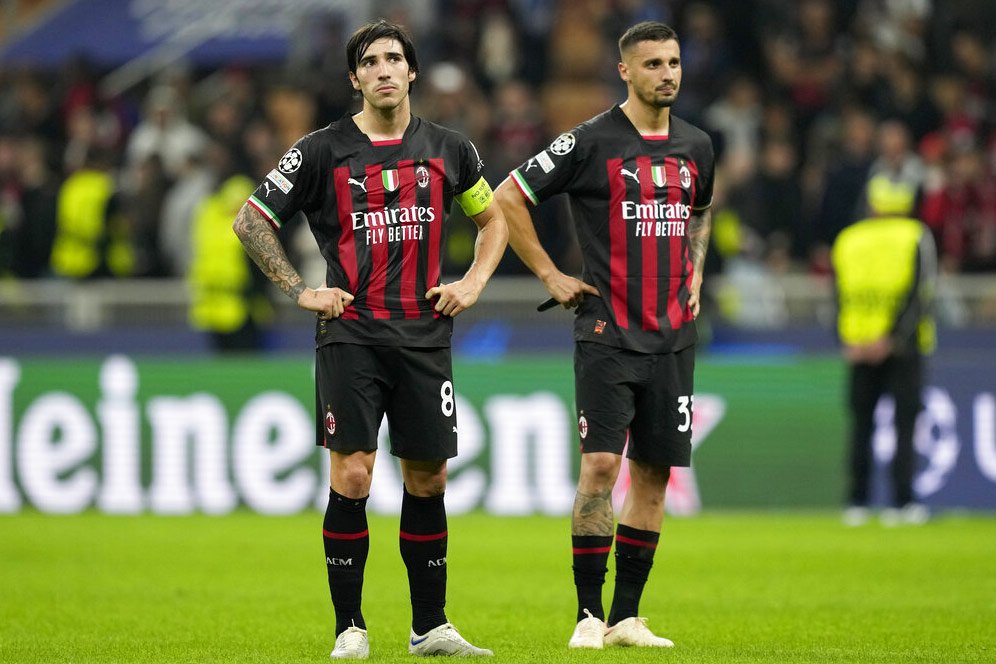 Masalah AC Milan di Liga Champions Bukan Soal Kualitas, Tetapi Soal Pengalaman