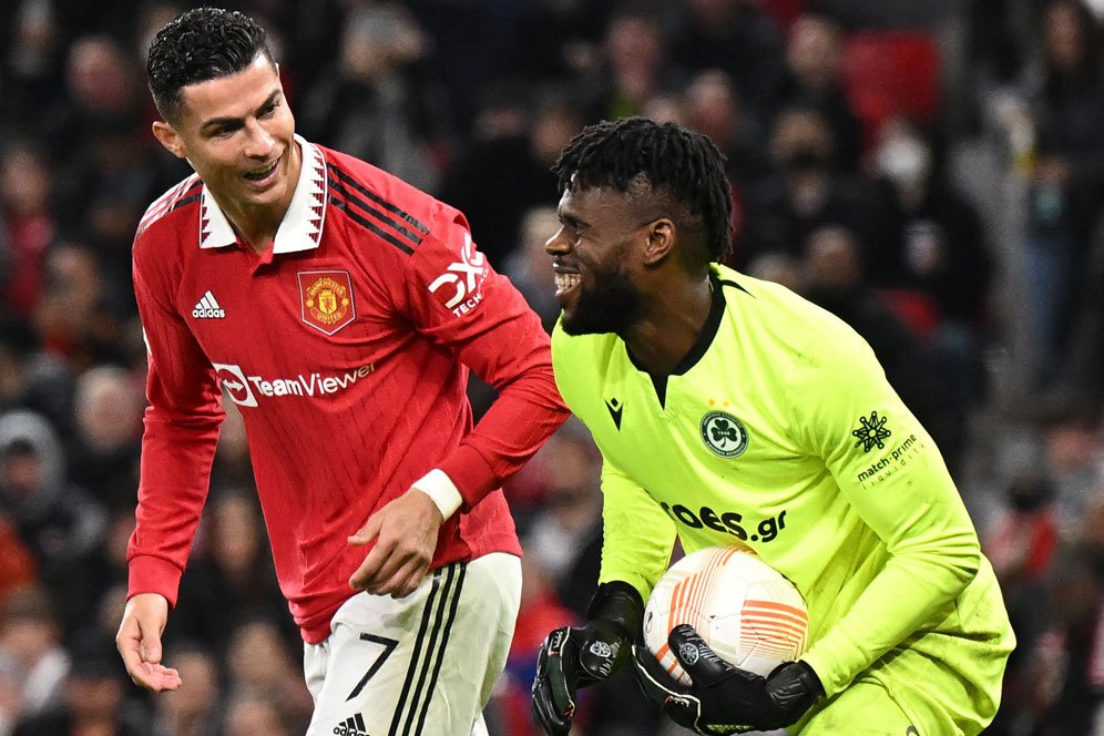 Kisah Francis Uzoho, Fanboy David De Gea yang Nyaris Bikin Klub Favoritnya, Manchester United Merana