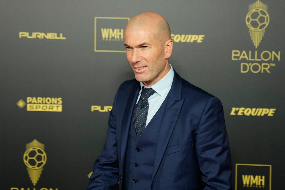 Gagal ke Timnas Prancis, Zinedine Zidane Bakal Latih Chelsea?