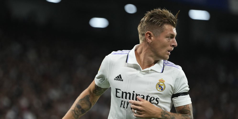 3 Gelandang Yang Bisa Menggantikan Toni Kroos Di Real Madrid - Bola.net