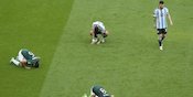 Momen-momen Menarik Laga Piala Dunia 2022 Argentina vs Arab Saudi: Kesalnya Messi, The Falcons Sujud Syukur Momen-momen Menarik Laga Piala Dunia 2022 Argentina vs Arab Saudi: Kesalnya Messi, The Falcons Sujud Syukur