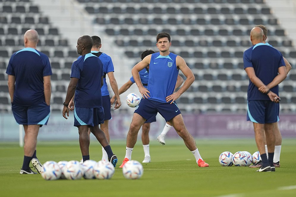 Brutal! Fans Iran Ejek Harry Maguire Jelang Duel Lawan Inggris di Piala Dunia 2022 Brutal! Fans Iran Ejek Harry Maguire Jelang Duel Lawan Inggris di Piala Dunia 2022