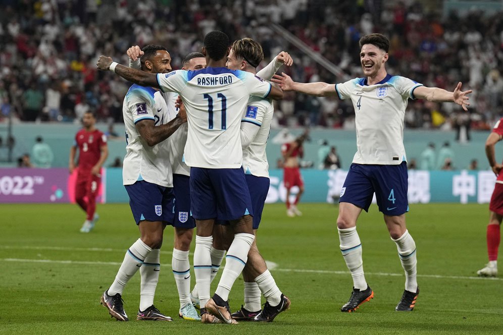 Terlalu Perkasa, The Three Lions Terkam dan Cabik Iran dengan Skor 6-2