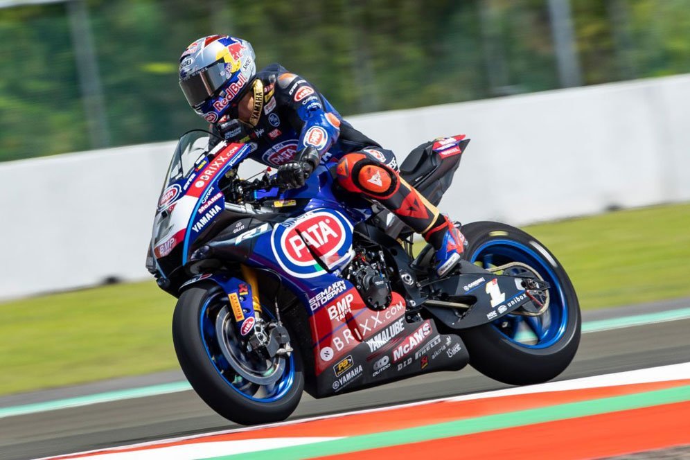 Hasil Race 1 WorldSBK Mandalika: Toprak Razgatlioglu Sabet Kemenangan Pertama di Indonesia Hasil Race 1 WorldSBK Mandalika: Toprak Razgatlioglu Sabet Kemenangan Pertama di Indonesia