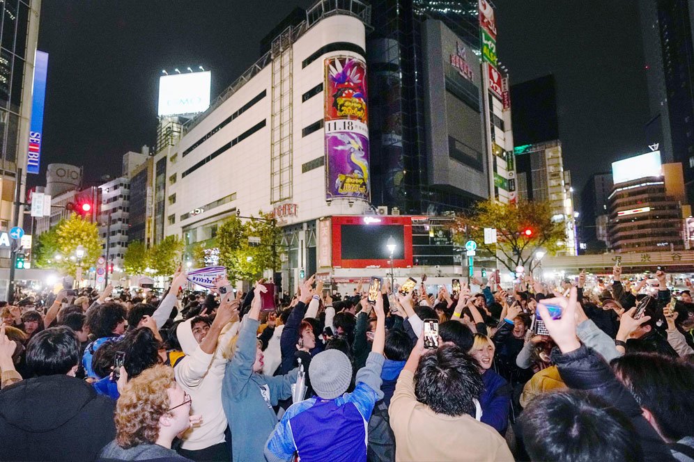 Kerennya Fans Jepang! Tumpah Ruah di Shibuya Crossing, Langsung Bubar Saat Lampu Hijau!