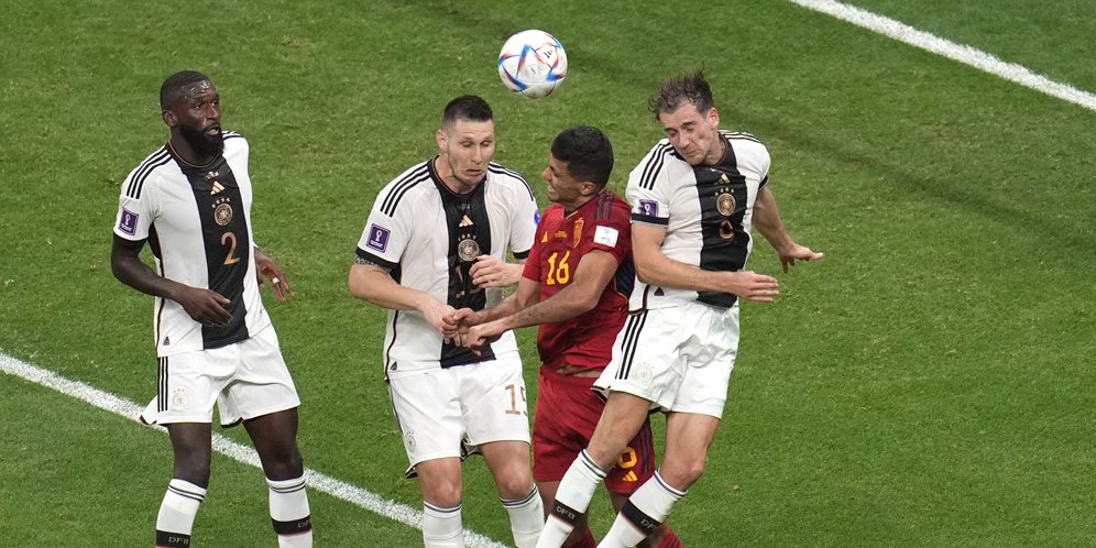 Melanggar Aturan Konferensi Pers Piala Dunia 2022, Timnas Jerman Kena Denda Rp165 Juta! Melanggar Aturan Konferensi Pers Piala Dunia 2022, Timnas Jerman Kena Denda Rp165 Juta!