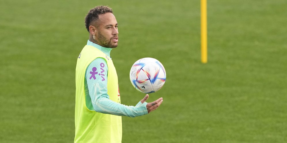 Tantangan First Touch ala Timnas Brasil: Antony Bikin Ngakak, Neymar Juaranya