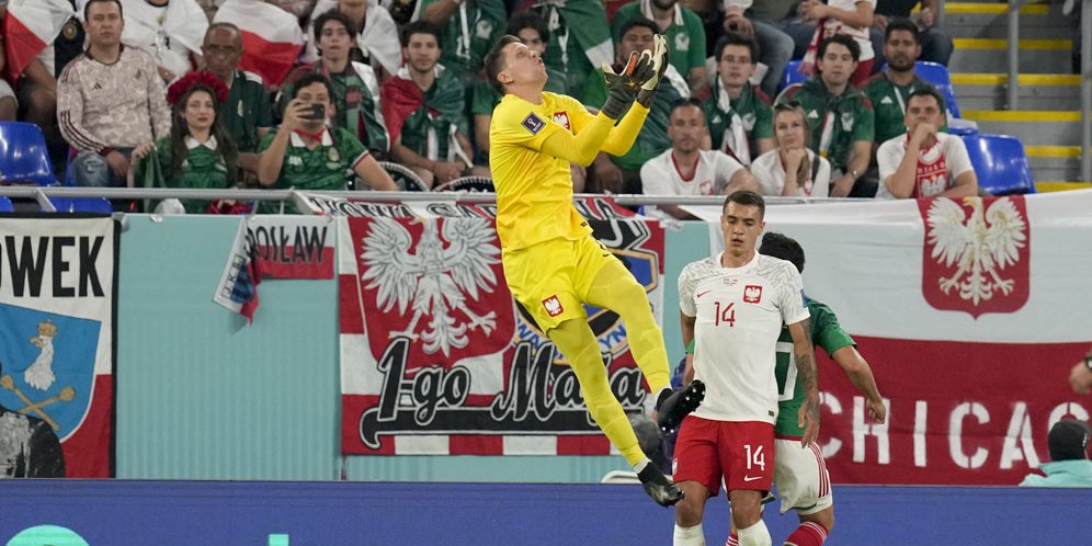 Piala Dunia 2022: Wojciech Szczesny Persembahkan Lolosnya Polandia Kepada Keluarga