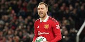 Sip! Eriksen Isyaratkan Dirinya Segera Merumput Lagi Bersama Man United Sip! Eriksen Isyaratkan Dirinya Segera Merumput Lagi Bersama Man United