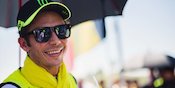 Jadi Rekan Setim, Valentino Rossi dan Sean Gelael Balapan di 24 Hours of Dubai 2023 Jadi Rekan Setim, Valentino Rossi dan Sean Gelael Balapan di 24 Hours of Dubai 2023
