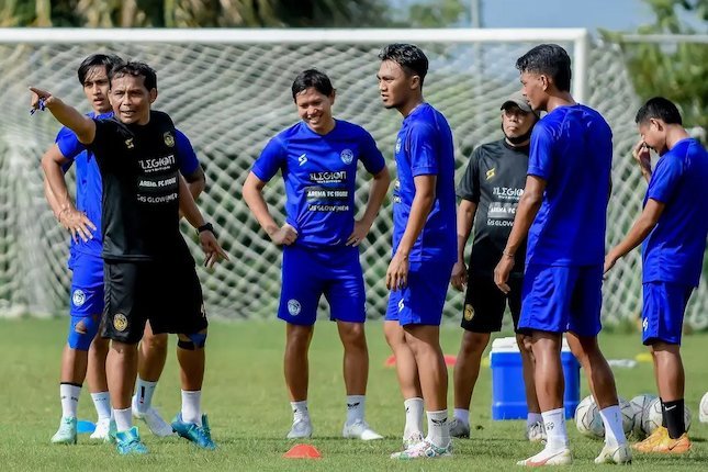 Arema FC Boyong Amunisi Penuh ke Jawa Tengah